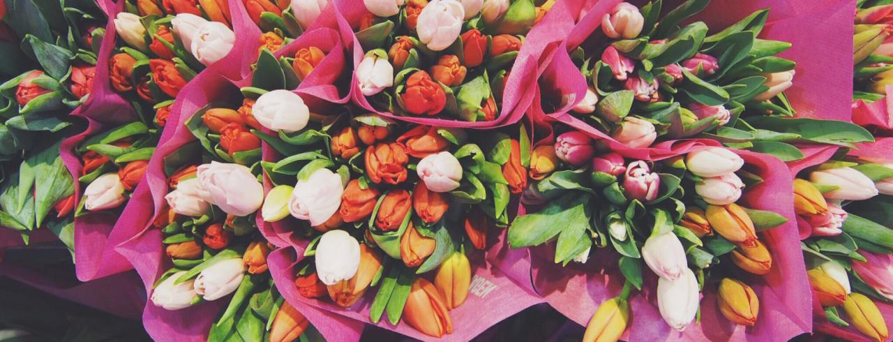 Коварный тест: угадайте, сколько в Киеве стоит букет цветов на 8 марта